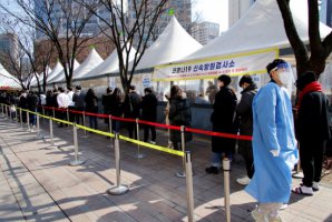 韓國報(bào)告了90443例新冠確診病例 Omicron變種疫情