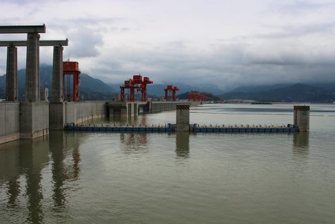 熱浪襲擊中國四川省的水電 未來怎么辦？